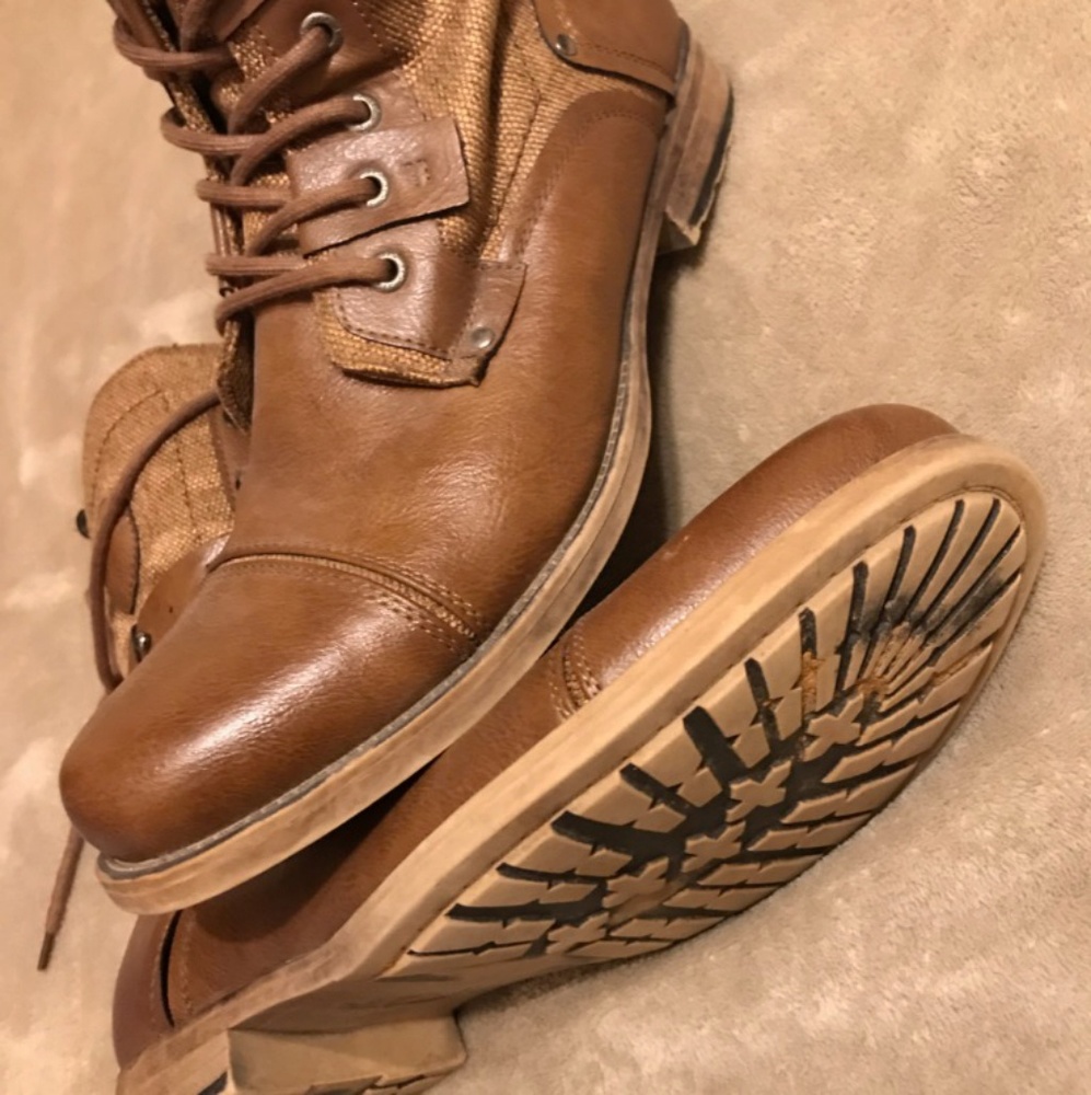 Deploy Cap Toe Boot